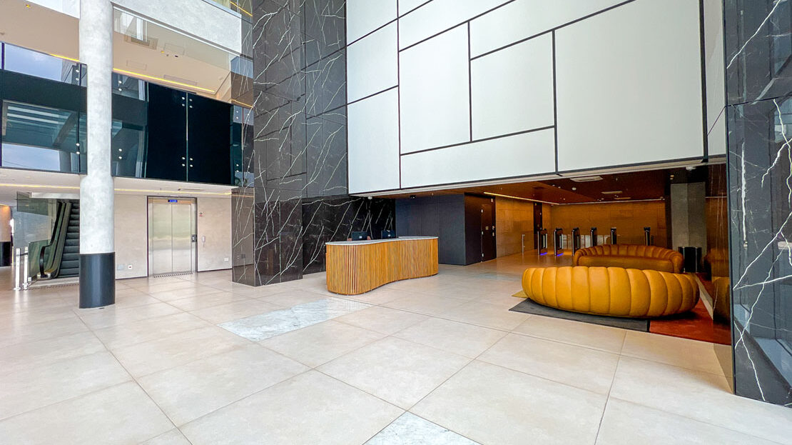 Sala Comercial 900 m² para Alugar na Barra Funda