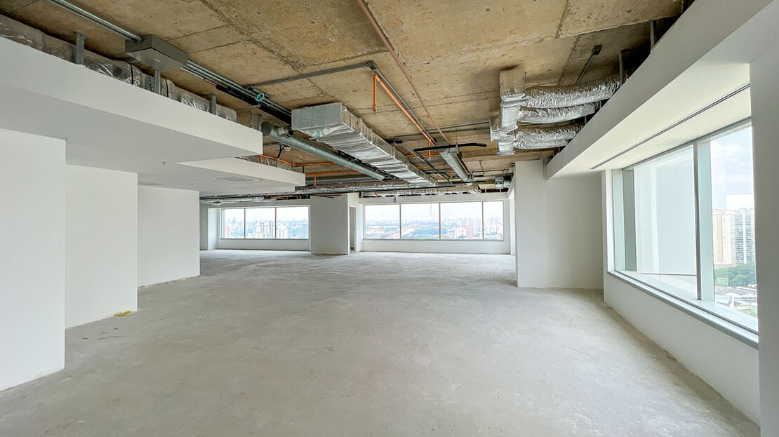 Sala Comercial 900 m² para Alugar na Barra Funda